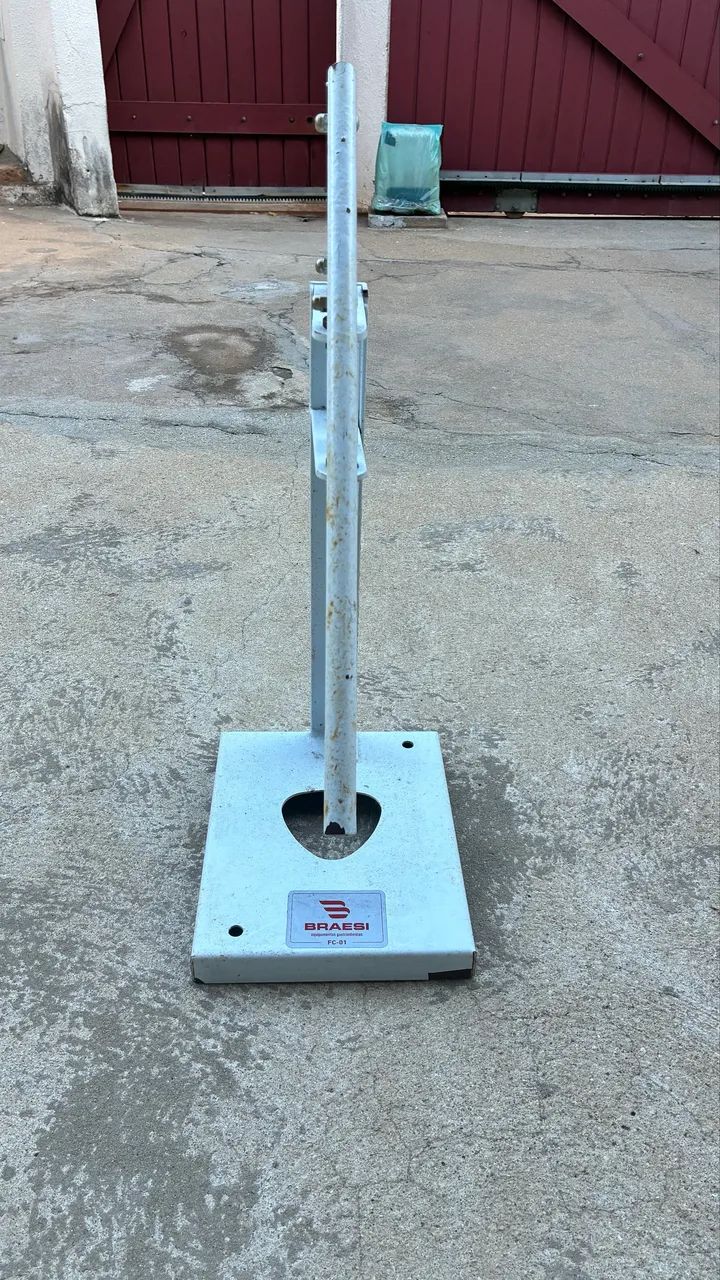 Furador de coco