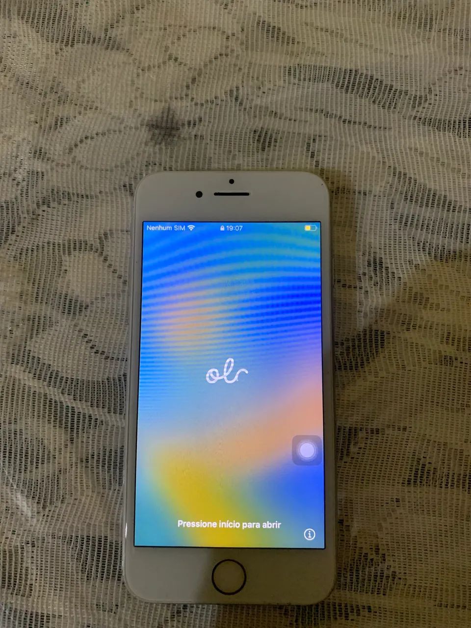 iPhone 8/ 64 gigas 
