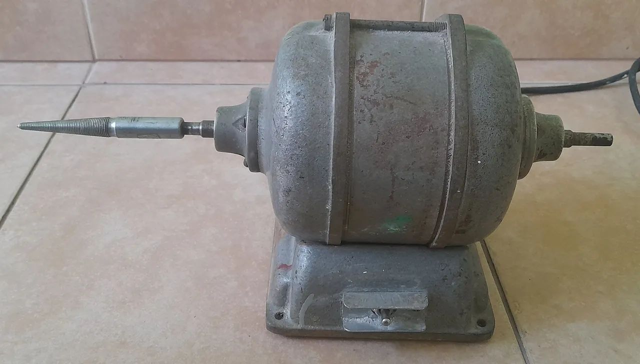 Torno p polimento de Protese Dental
