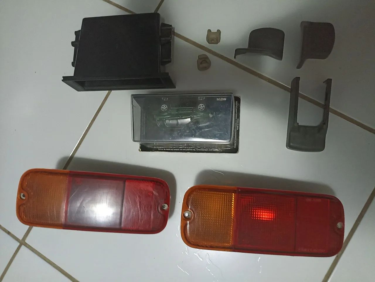 Lanterna Tracker Grand Vitara jimny e peças 