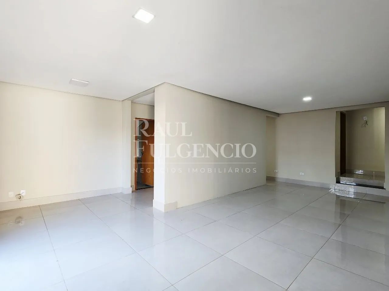 Casa no Jd. Presidente à Venda - Foto 4