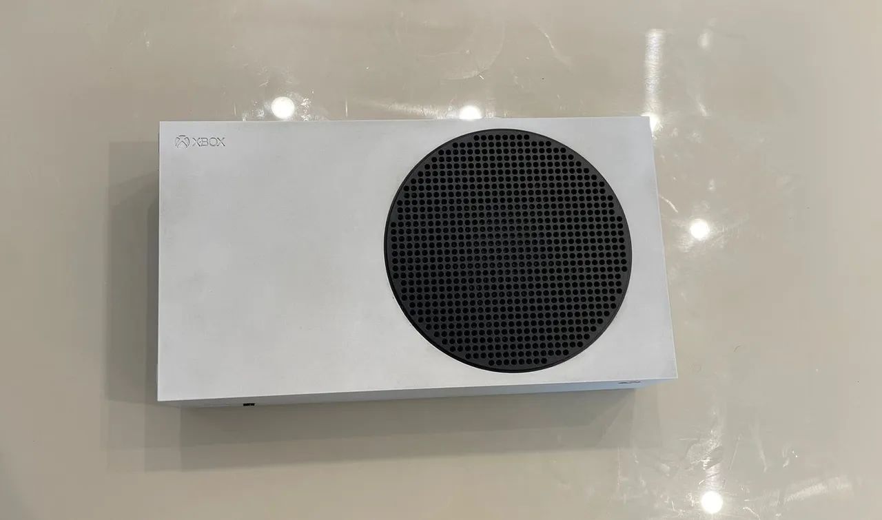 Xbox Series S 512GB + 3 Controles + Headset (Completo!)