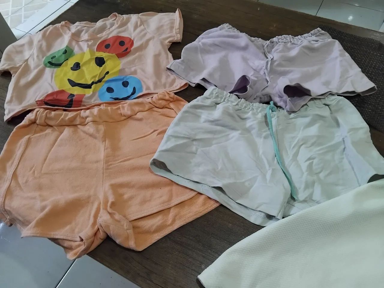 Lote roupas  - Foto 3
