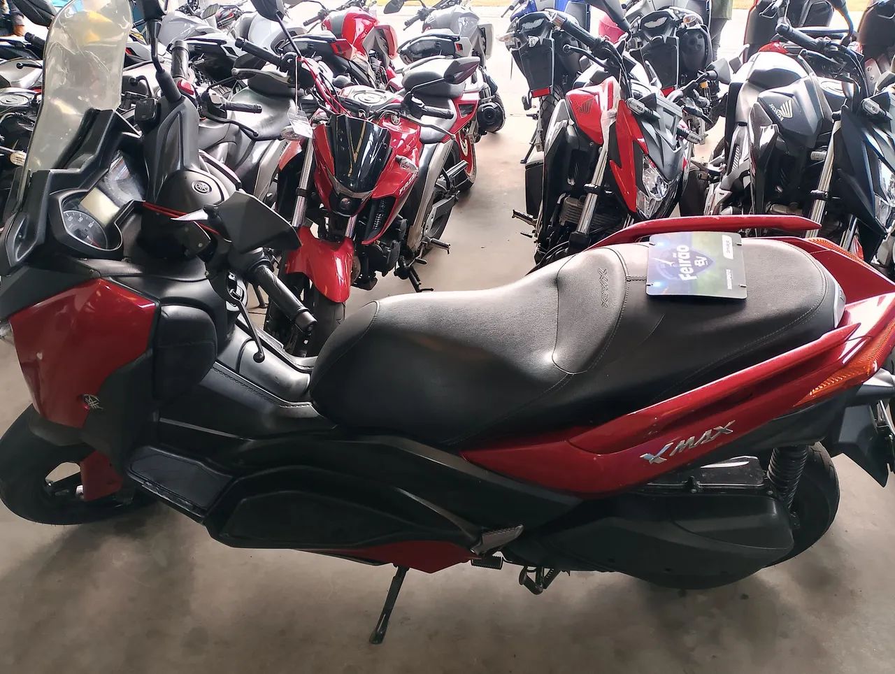 YAMAHA Xmax 250 - Foto 2