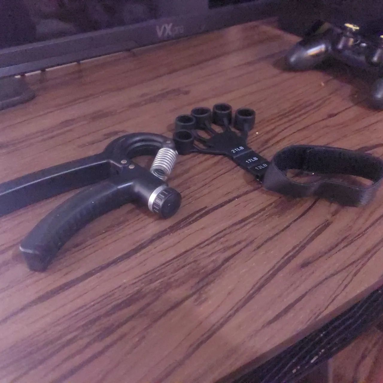 Kit HandGrip e Extensor de Dedos - Foto 2