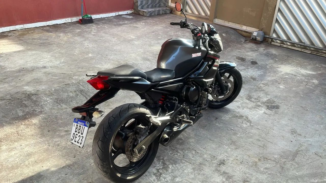 XJ6 600 ABS - Foto 4