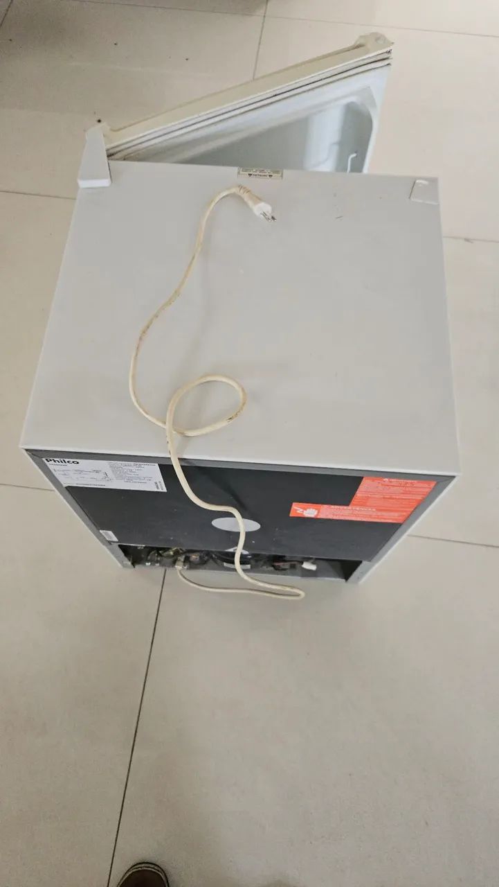 Frigobar philco 65l - Foto 3