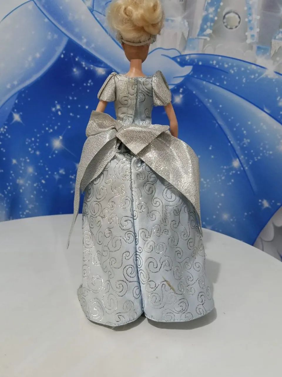 Boneca Cinderela, coleção Princesas - Foto 4