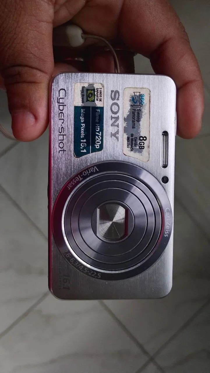 Vendo câmera digital  retirada em minha residência moro na Vila São João  - Foto 2