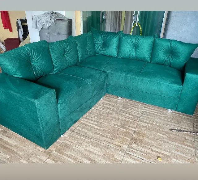 SOFÁ . De canto oferta especial 