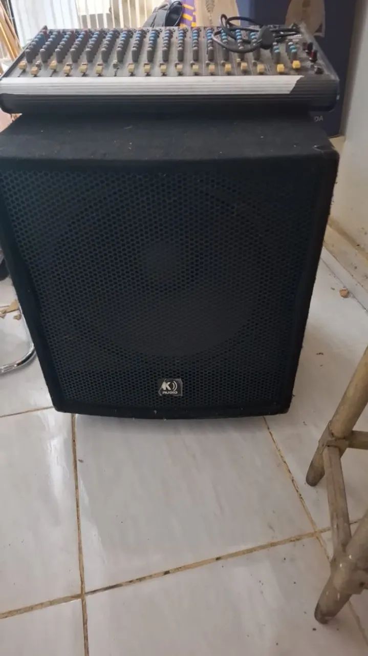 Caixa sub
