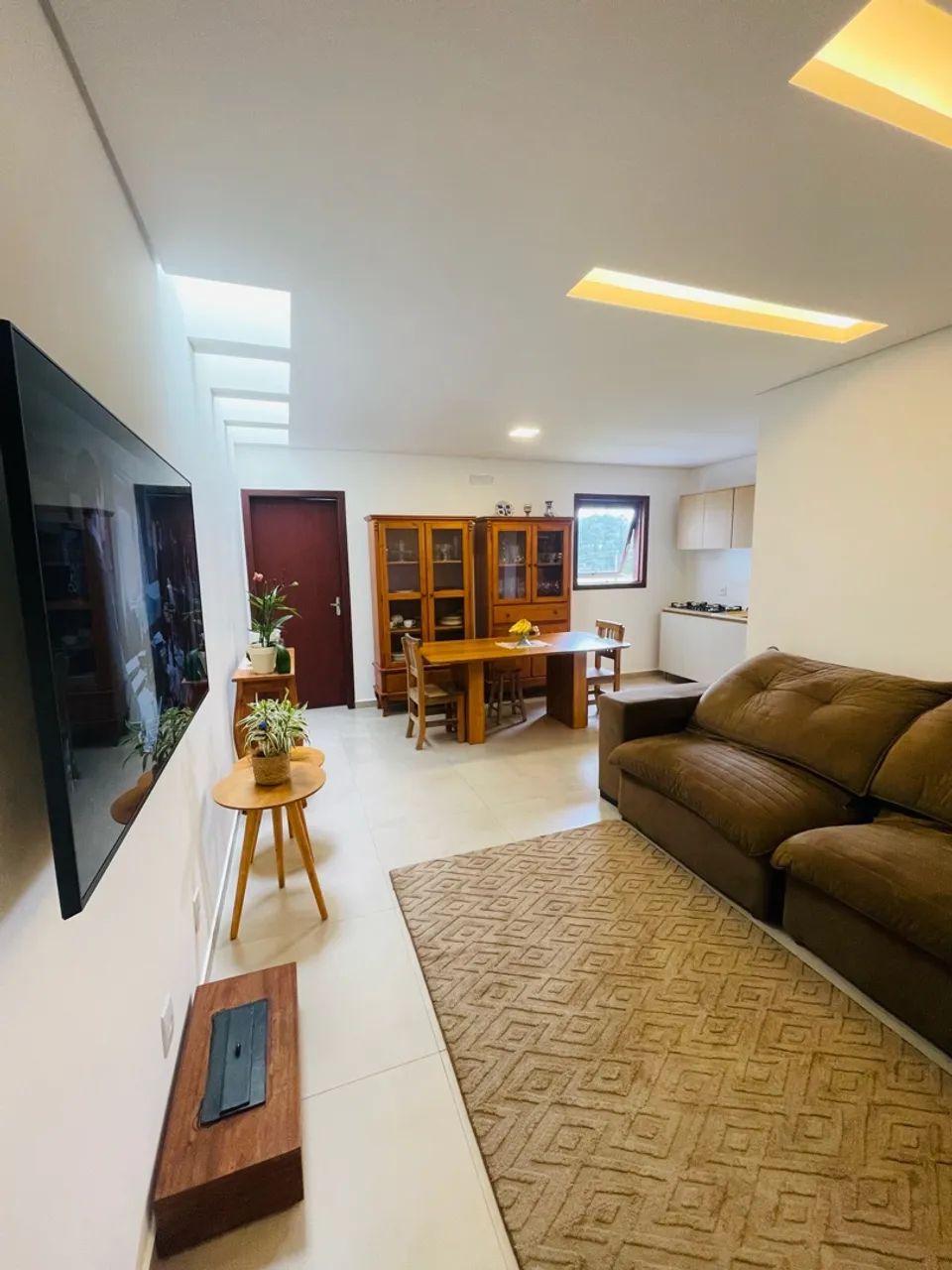 APARTAMENTO MOBILIADO VILA SOLAR