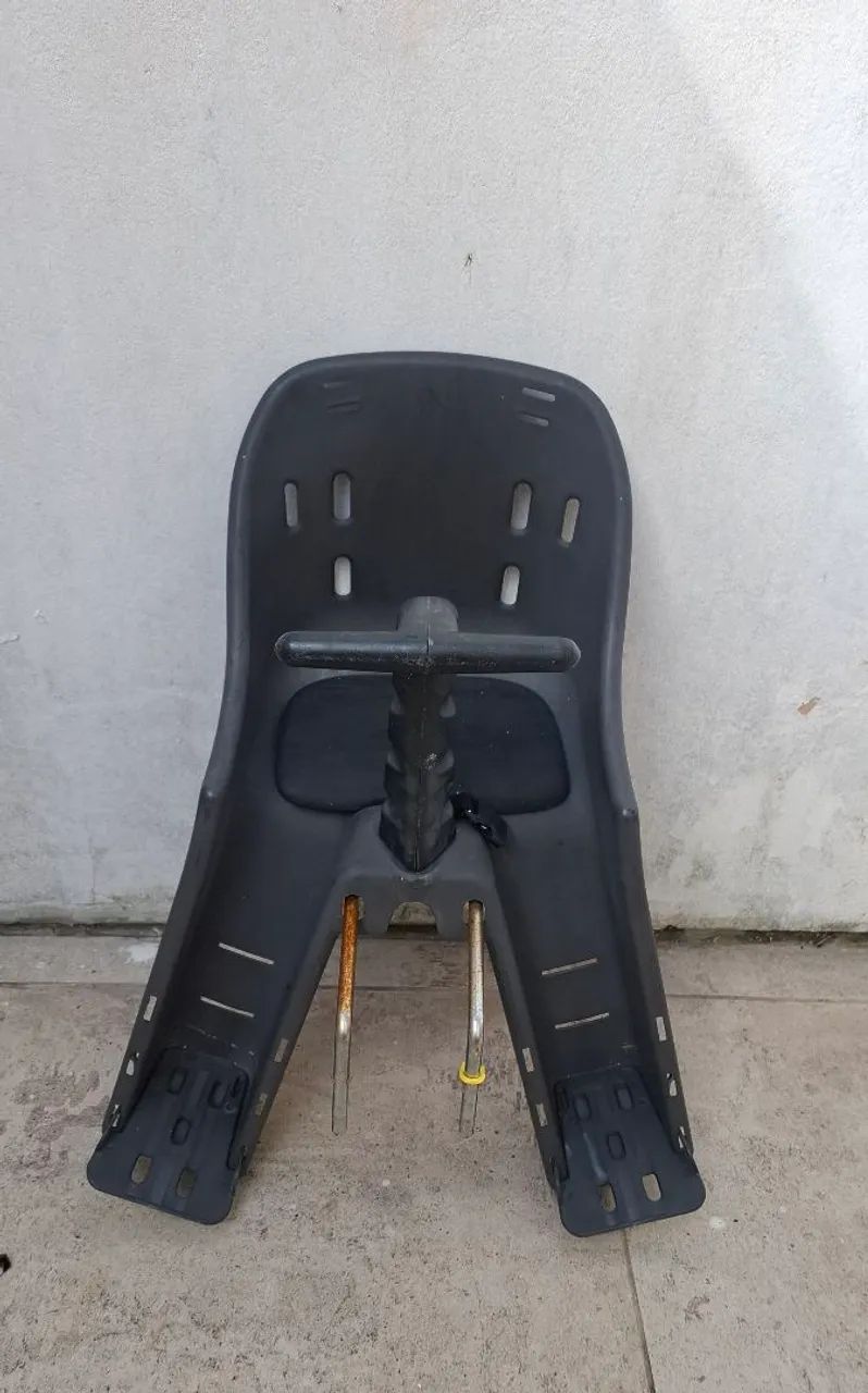 Cadeirinha de bicicleta em ótimo estado 