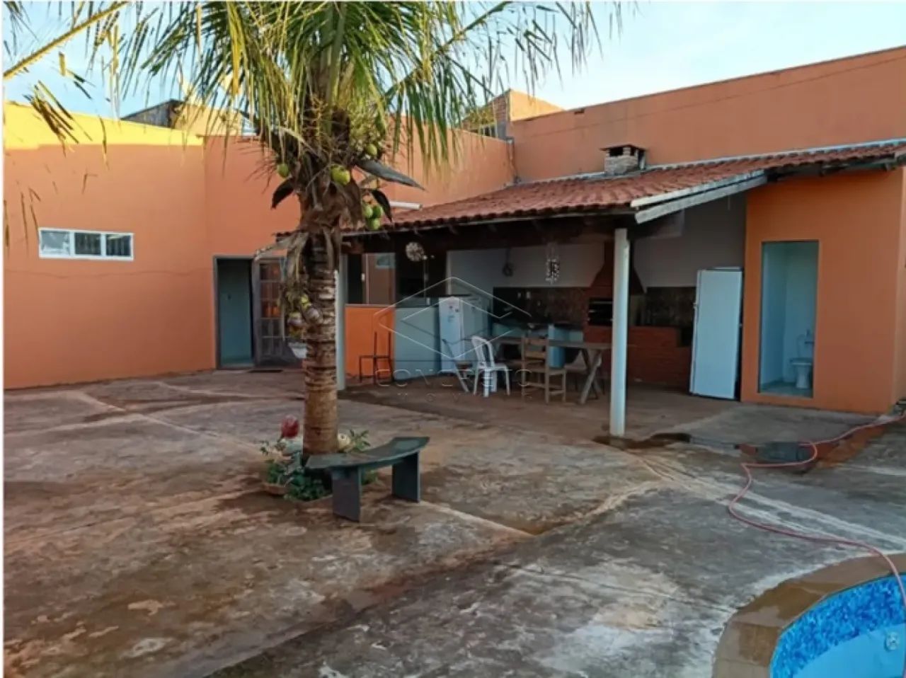 EXCELENTE CASA COM PISCINA E 2 DORMITÓRIOS EM BAURU-SP