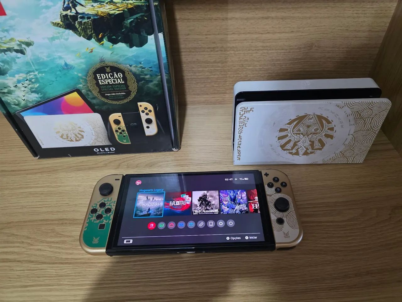 Nintendo Switch Oled Zelda Desbloqueado 256GB + controle Hori