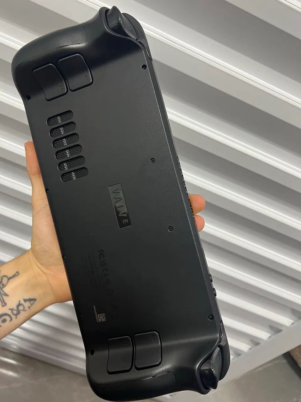 Steam Deck Lcd 256gb - Semi Novo - Consoles de Vídeo Game