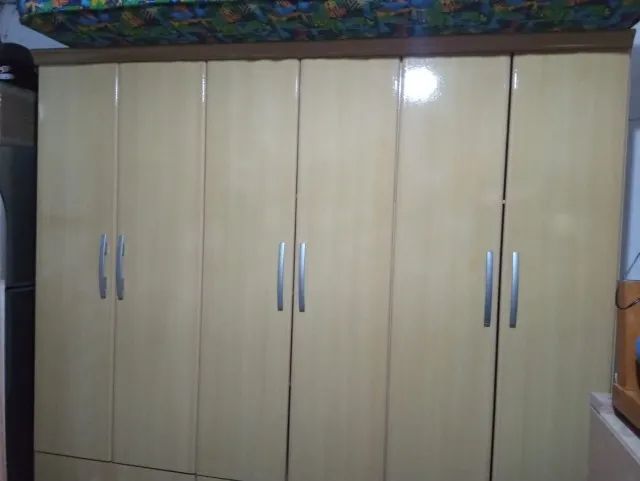 guarda-roupa de casal