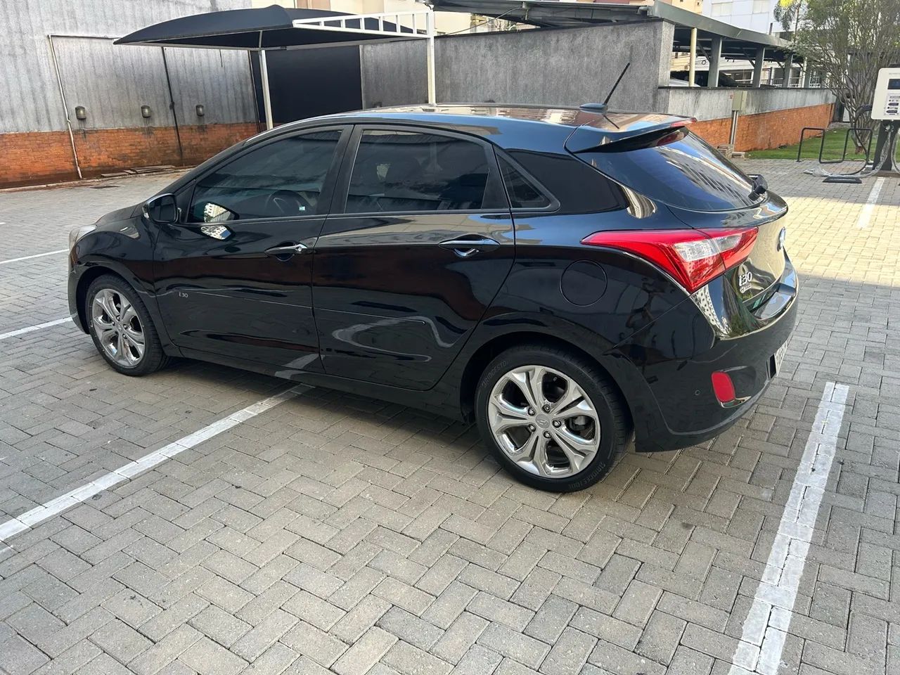 Hyundai I30 i30 1.8 16V Aut. 5p 2015