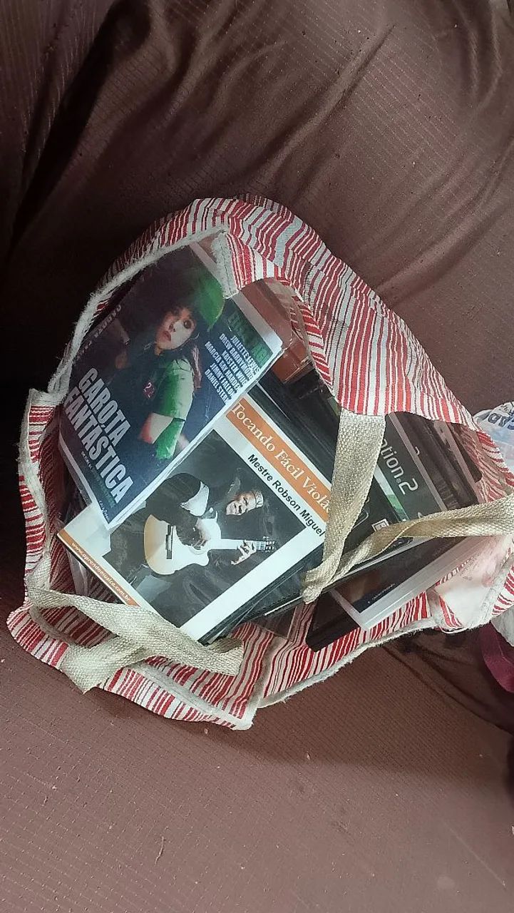 Cds e dvs usados