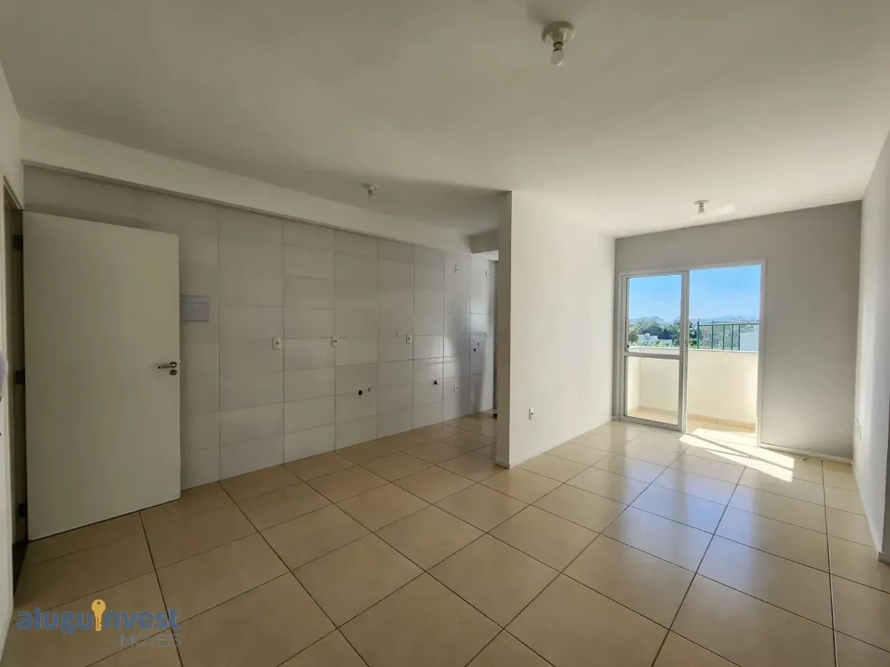 Apartamento para locação com 2 dormitórios, São Sebastião, Palhoça, SC