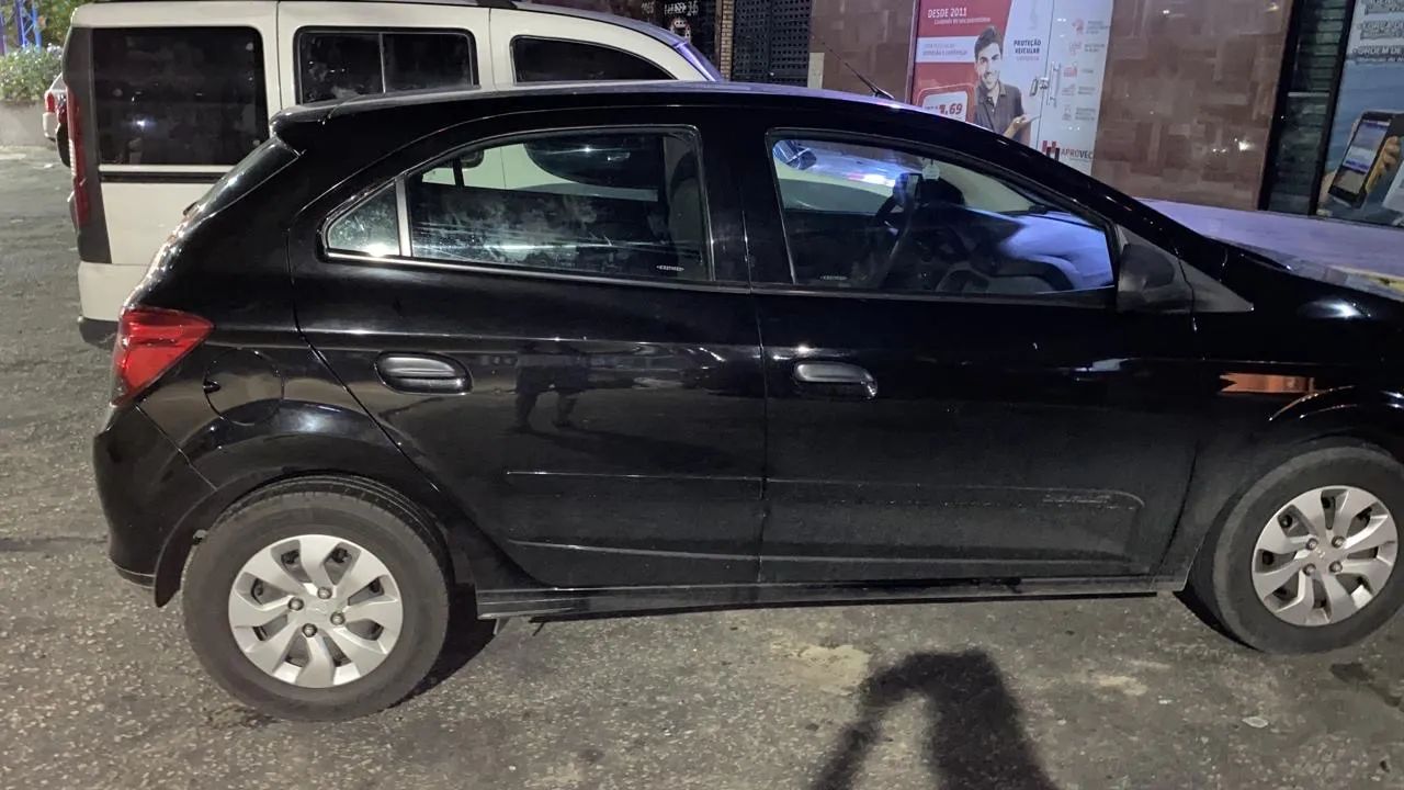 Chevrolet Onix ONIX HATCH Joy 1.0 8V Flex 5p Mec. 2019