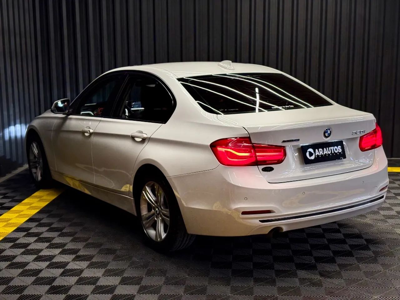BMW 320I A 2.0 TB M Sport Activeflex 16V 4P 2017 - Foto 4