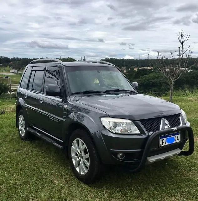 Mitsubishi Pajero 2012
