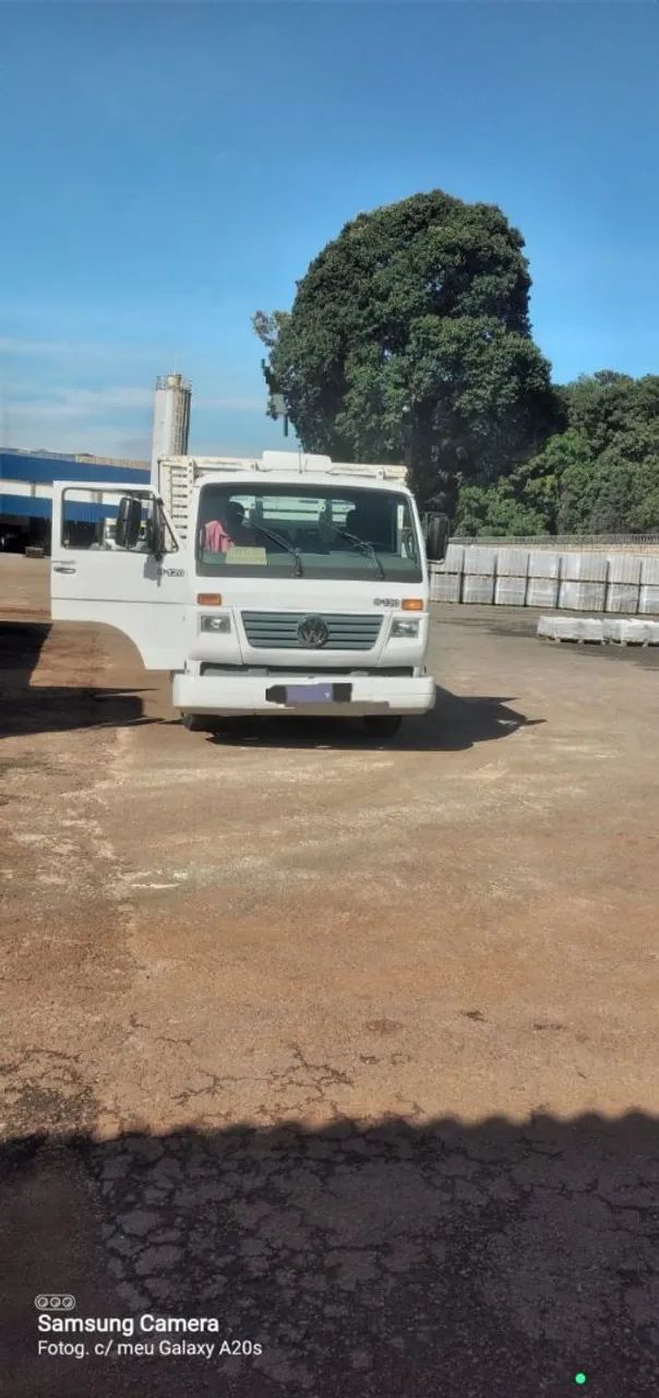Caminhão VW 8.120  - Foto 2