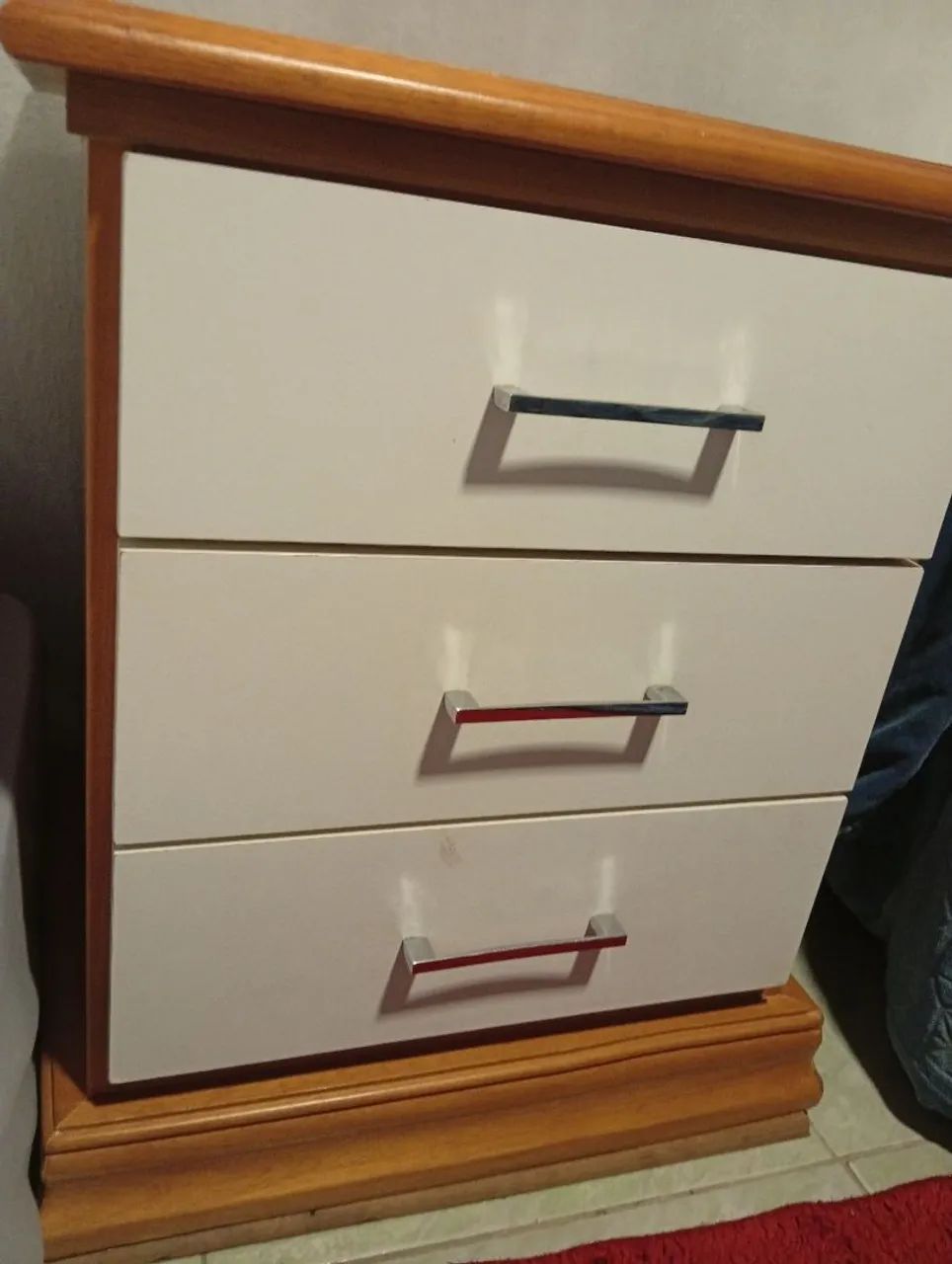 Mesa de Cabeceira 