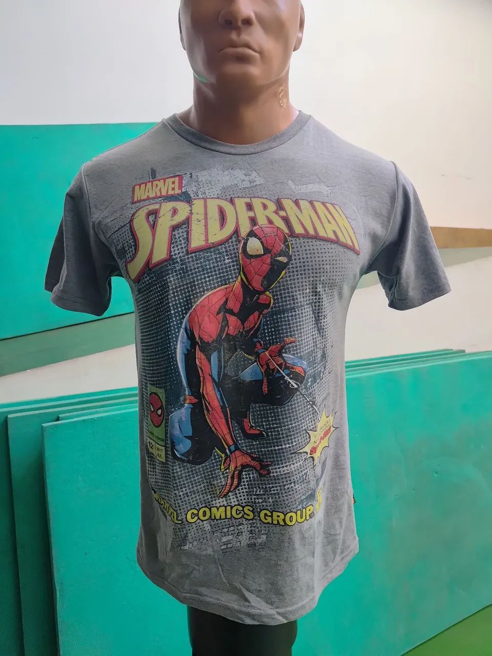 Camisa Homem Aranha retrô 