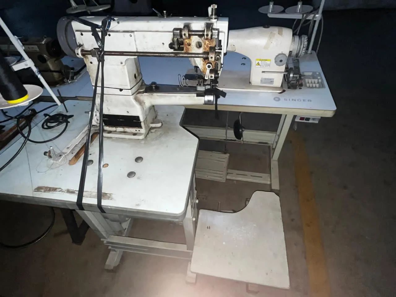 SUN SPECIAL INDUSTRIAL CYLINDR ARM SEWING MACHINE