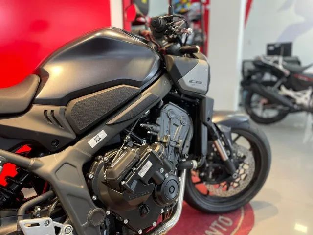 CB 650R E-CLUTCH - Foto 4