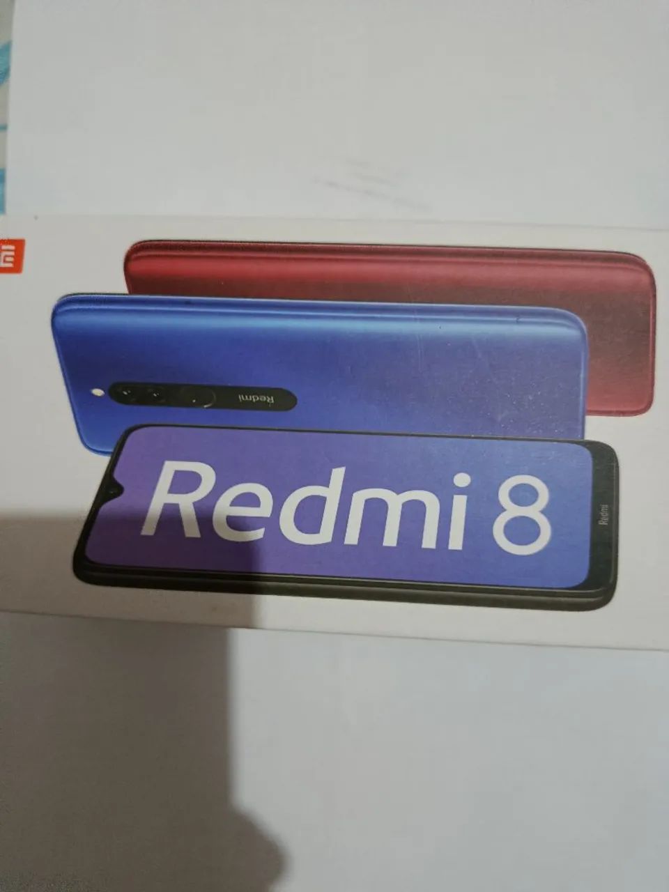 Redimi 8 de 64 GB iniciado de fábrica , só funciona no wi-fi