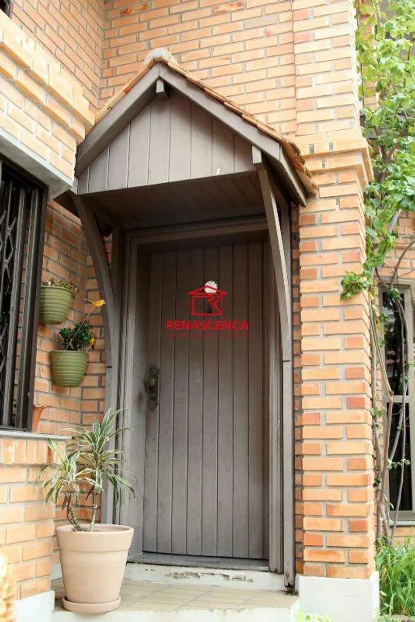 Casa com 4 Dormitórios e Clima de Casa de Campo no Parque São Jorge - Foto 2