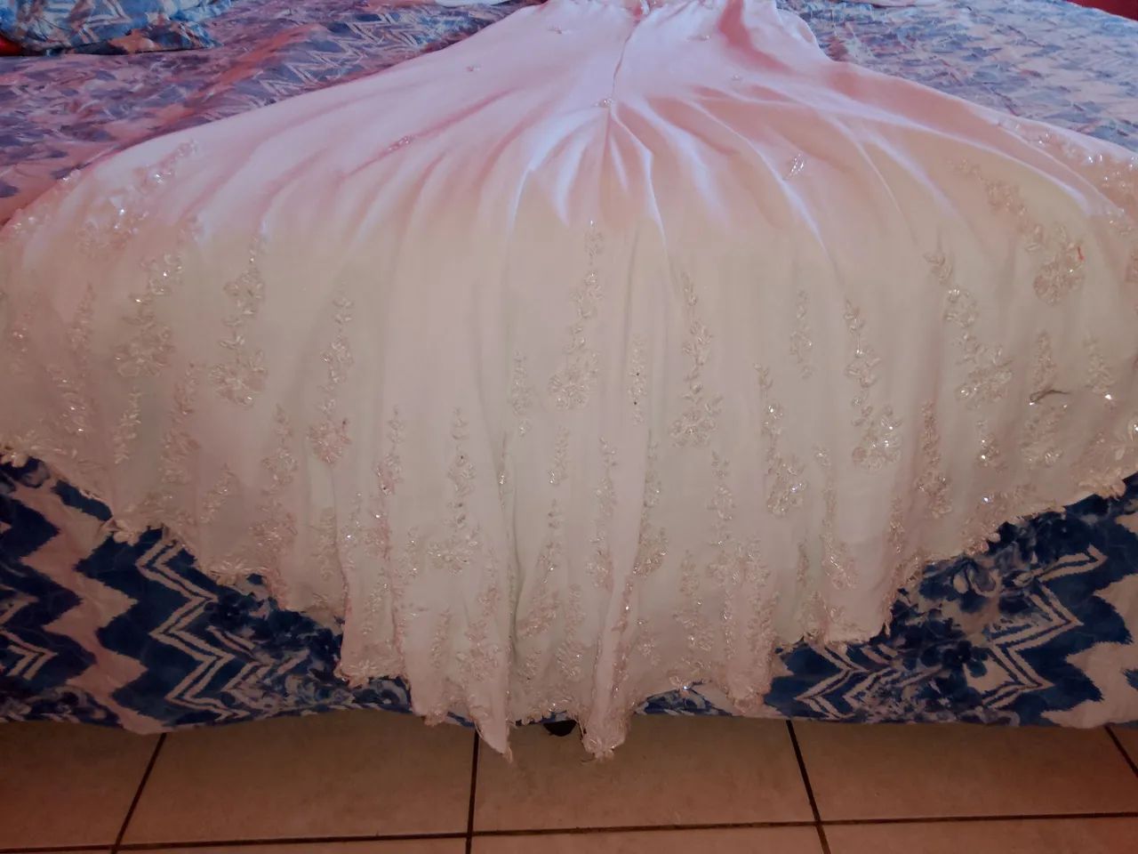 Vestido de noiva com cauda  - Foto 2