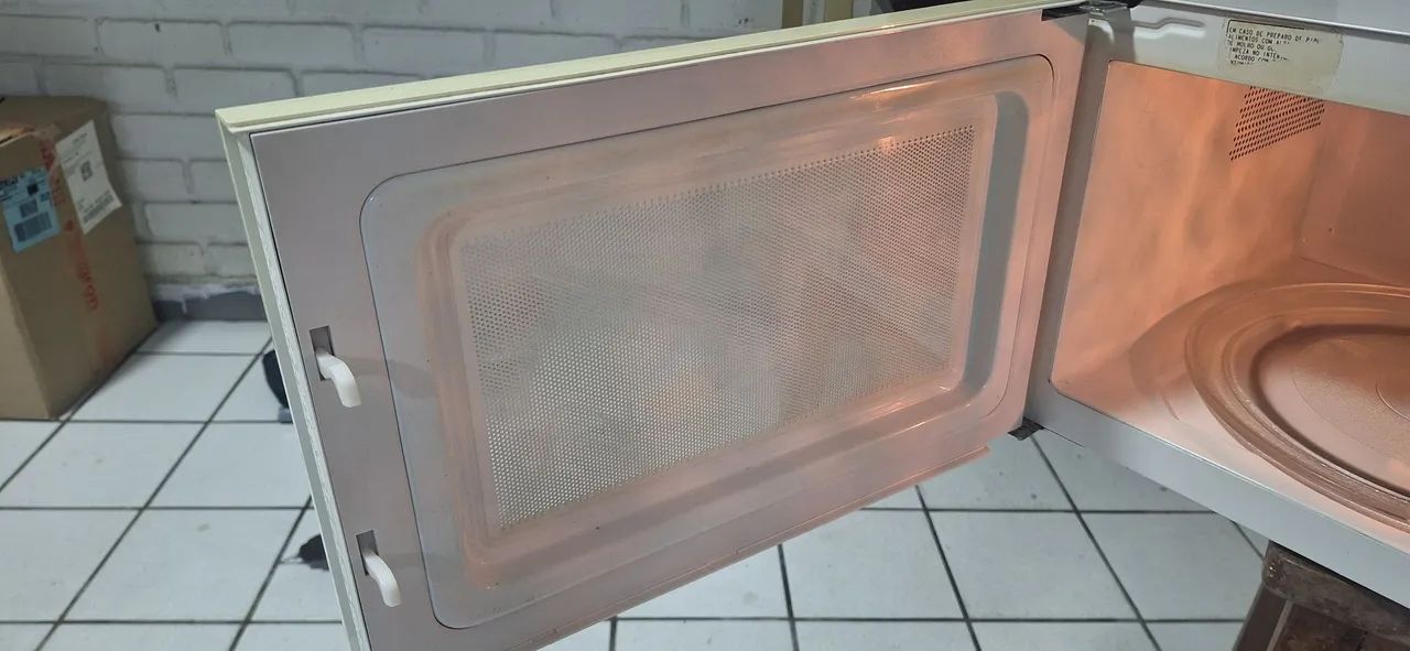 Micro ondas Brastemp com grill dourador 32 litros 