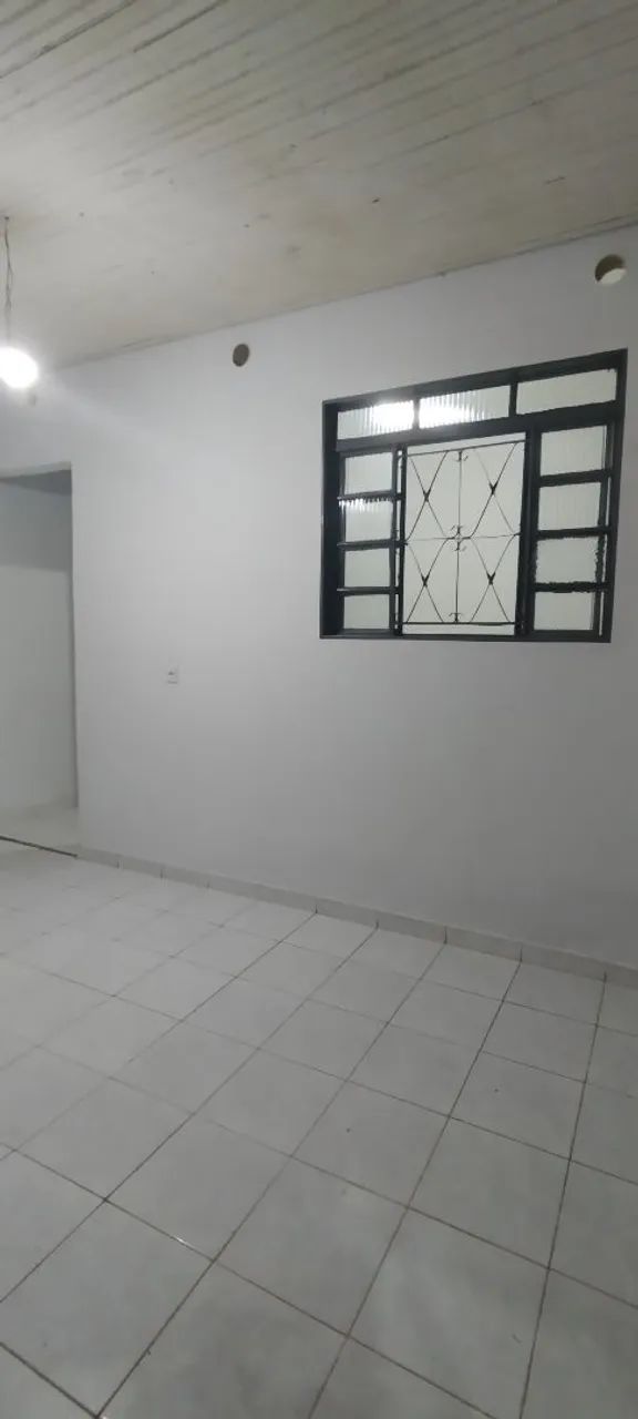 Kitnet no Sudoeste para locação ( leia todo Anúncio) 