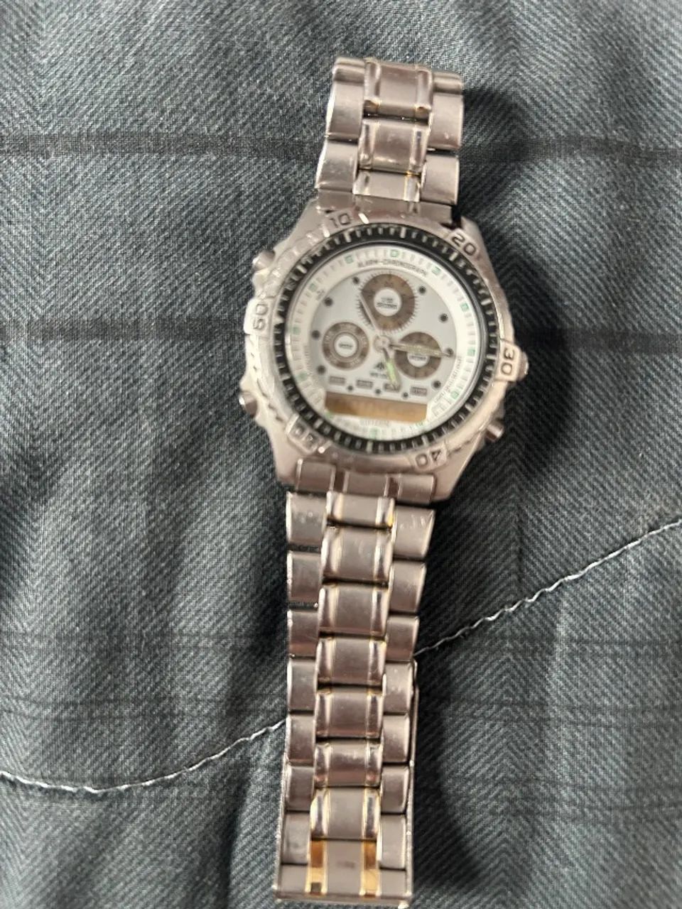 Vendo Relógio Citizen Década 90 - Foto 2