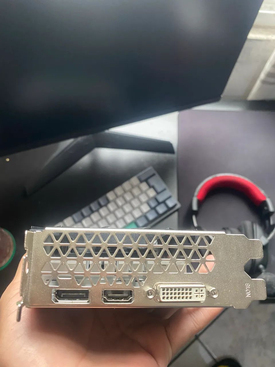 Placa de Vídeo - RX 580 8GB 2048sp - Foto 4