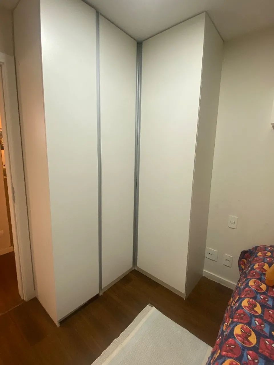 Guarda roupa em MDF