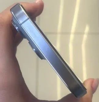 IPHONE 15 pro max 256gb TITANIUM  - Foto 2