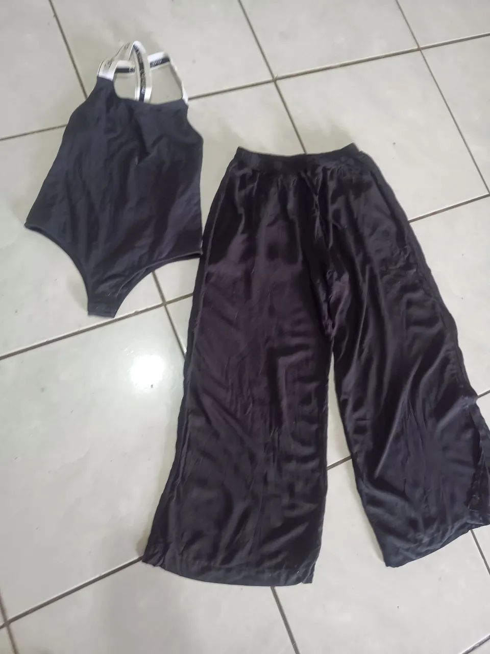 Lote de roupa  - Foto 3