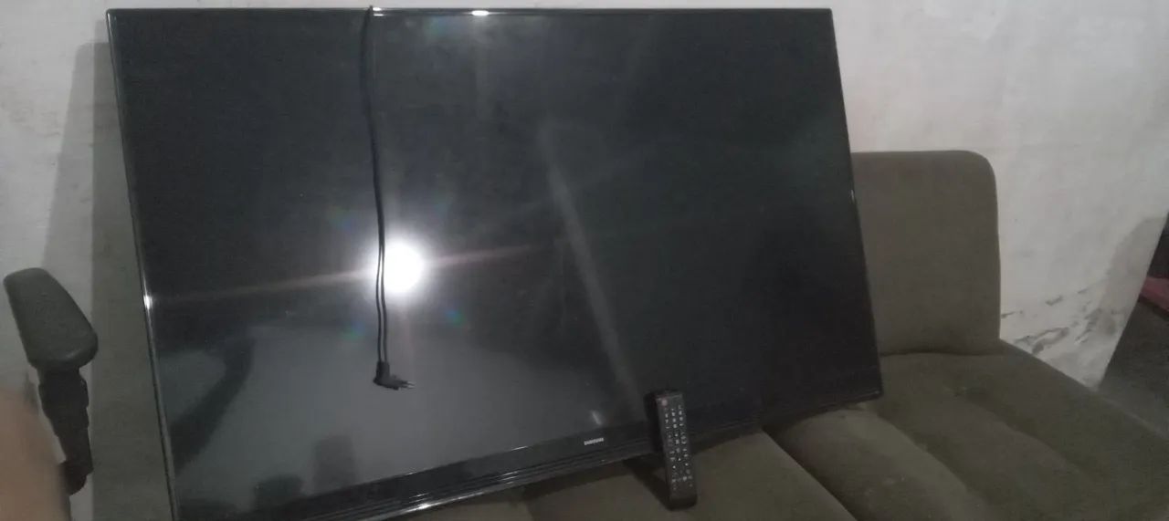 TV "Samsung 50" com defeito, para vender logo - Foto 2
