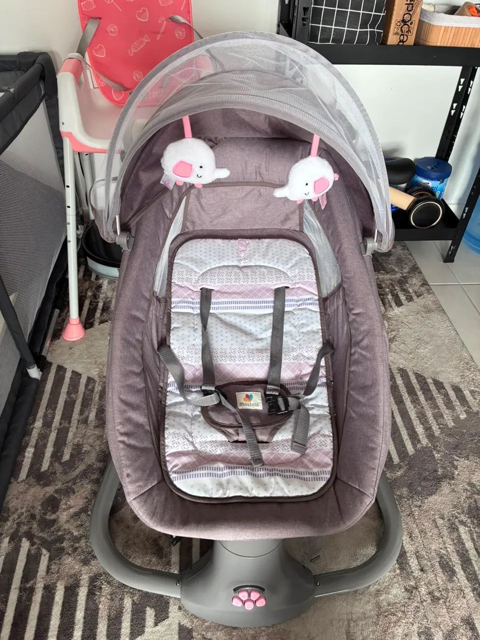 Cadeira De Balanço Bebê Mastela Automática C/ Bluetooth