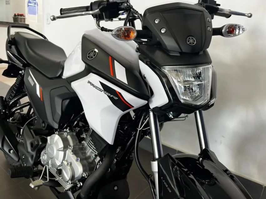 Yamaha FACTOR YBR 150 - Foto 4