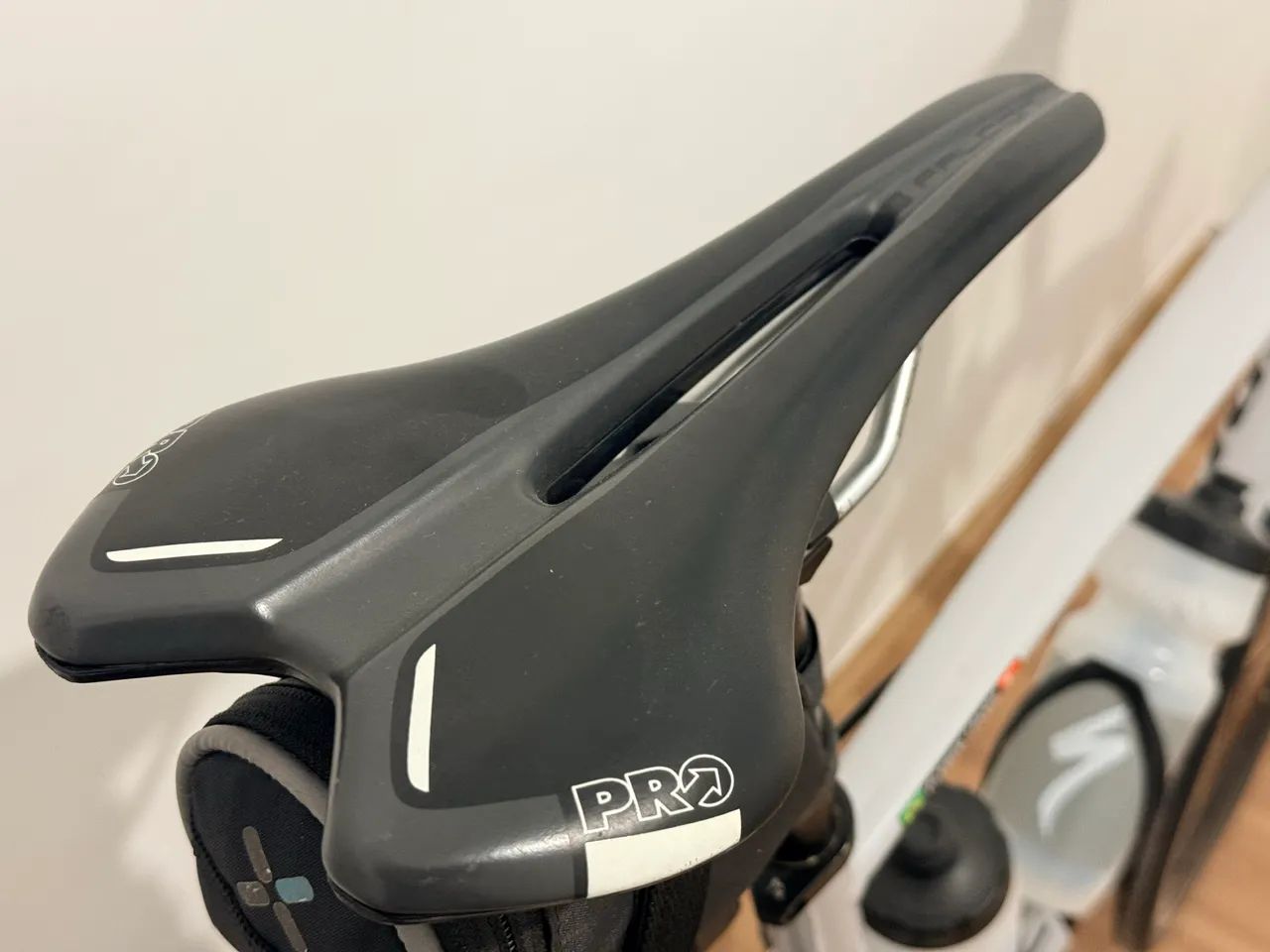 Bicicleta Specialized Allez Shimano 105 R7000 - Foto 5