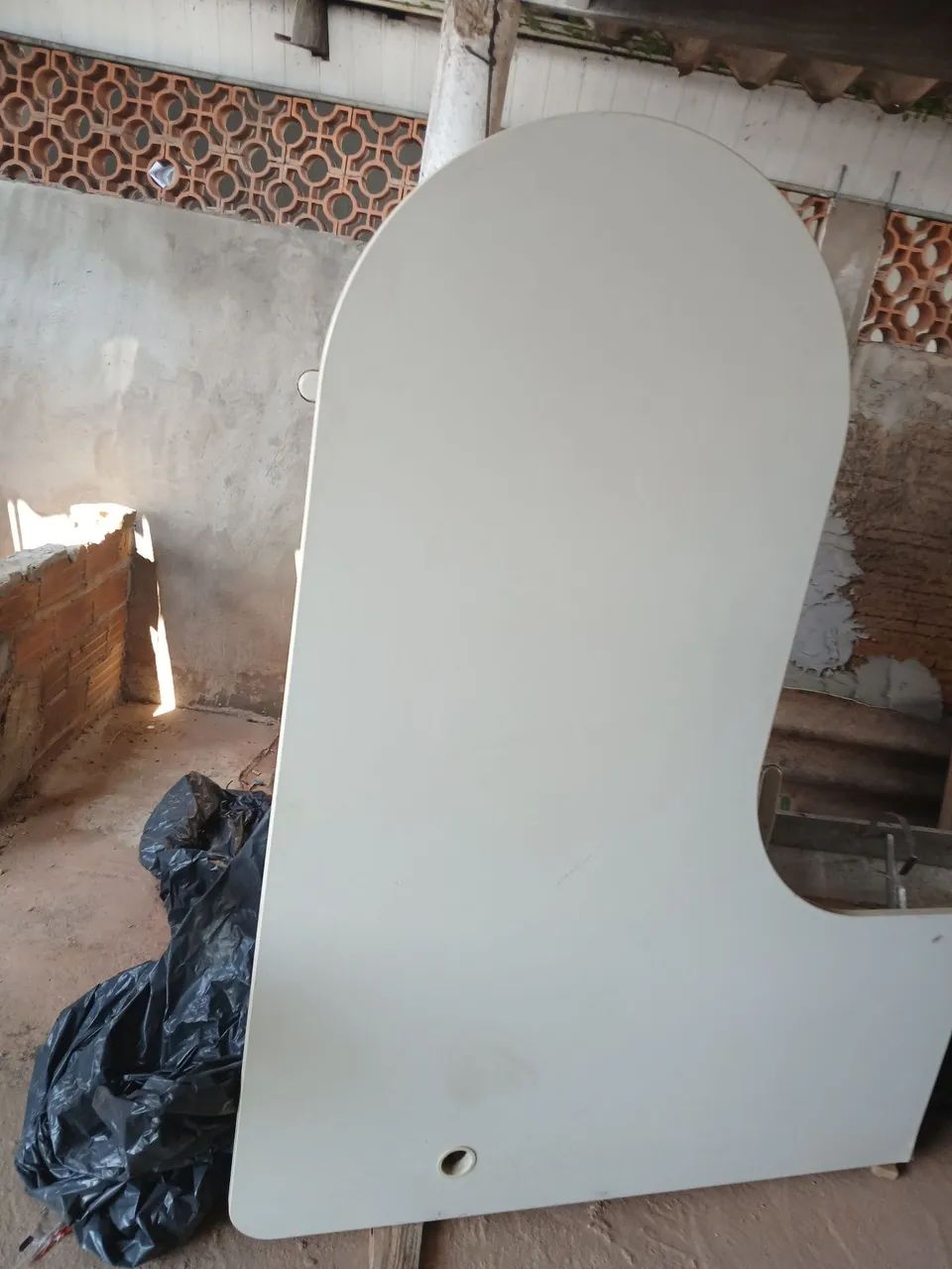 Mesa de canto 