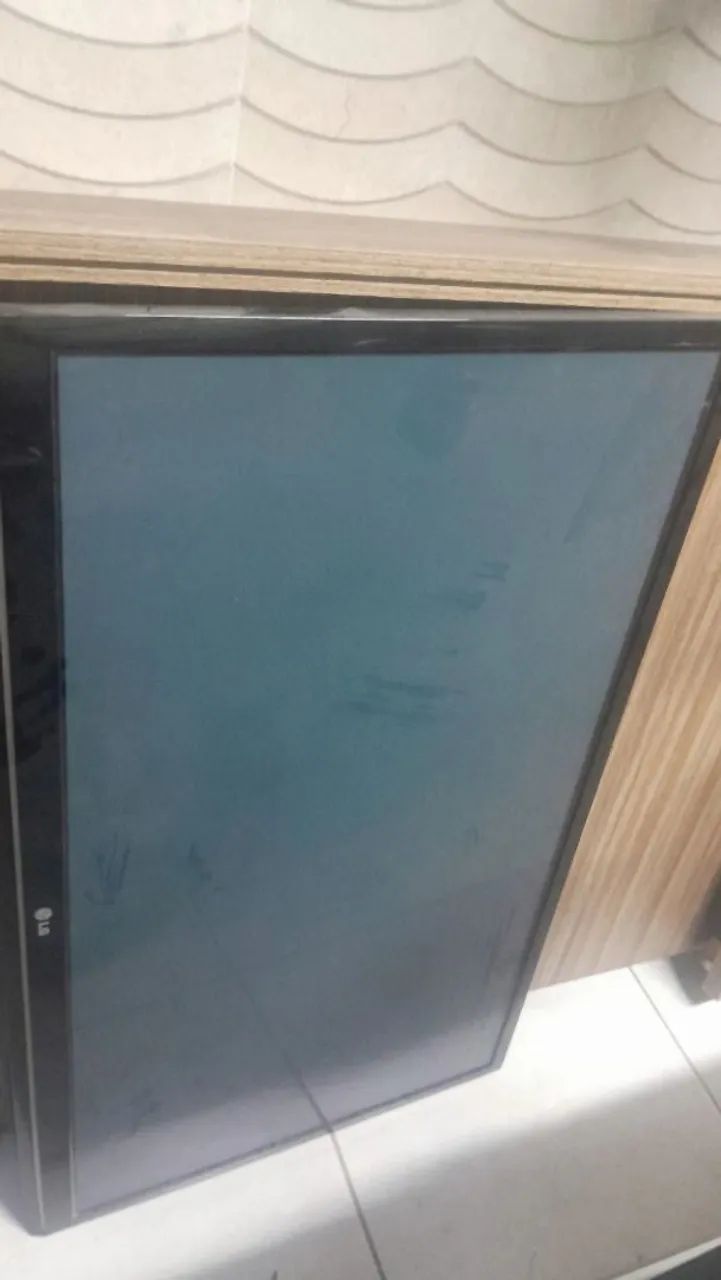 TV LG 51 com defeito 