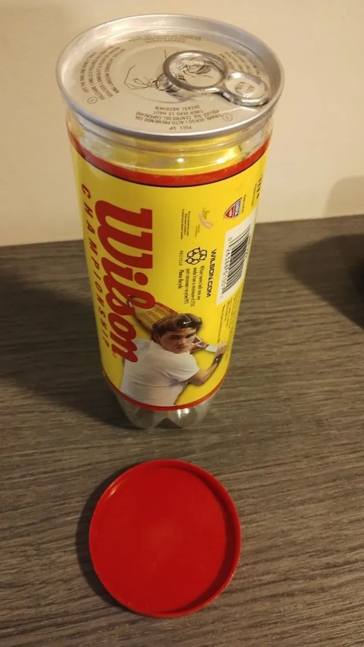 Tubo com 3 Bolas de Tênis Wilson Roger Federer (Lacrado)