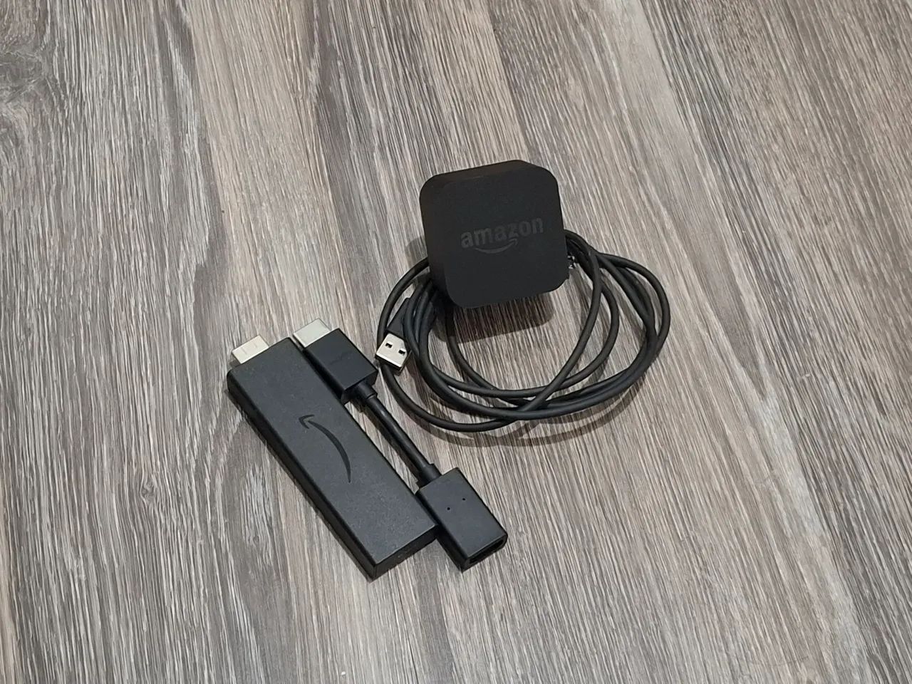 AMAZON FIRE STICK 4K 3ª GERAÇÃO - Foto 3